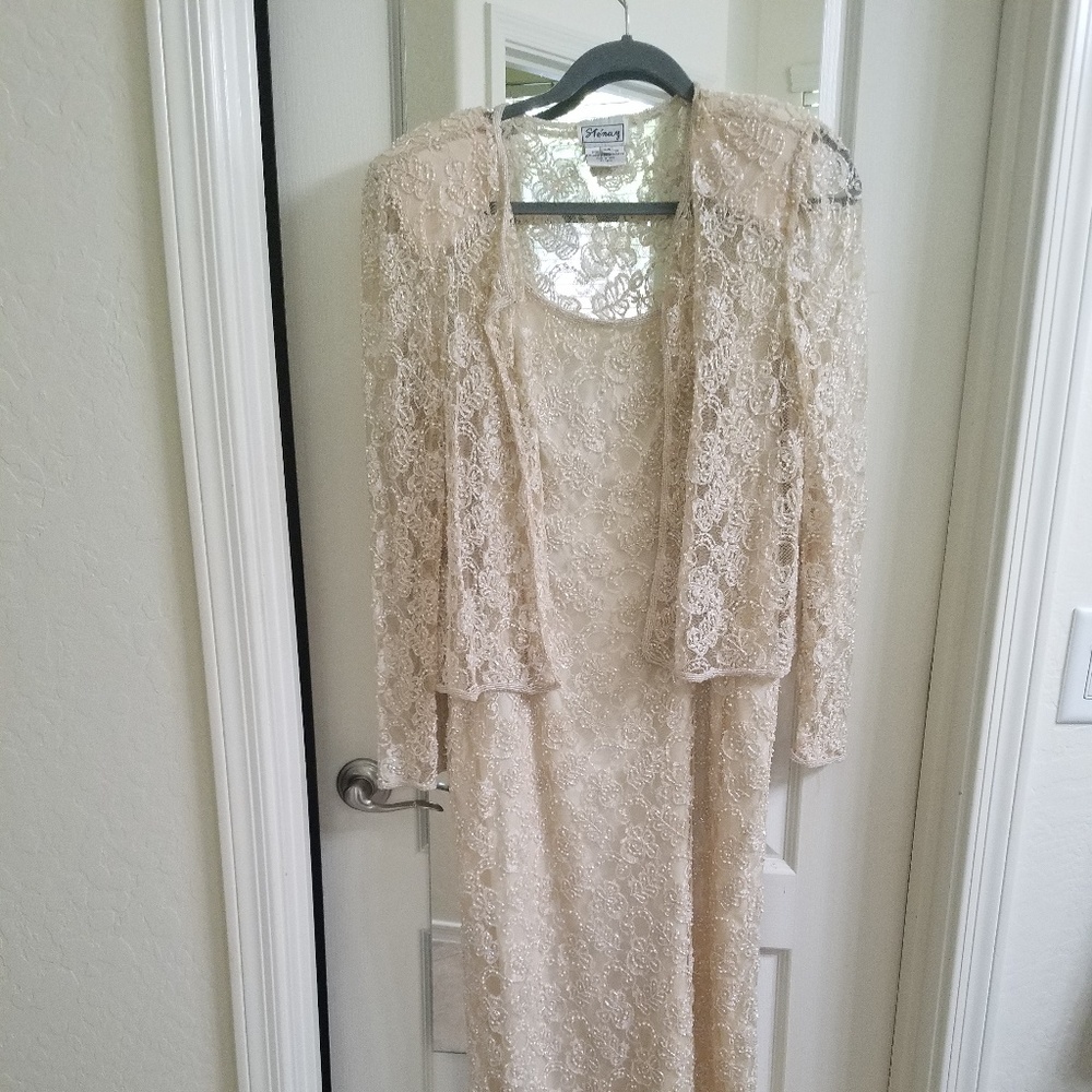 Mother of the bride type dress